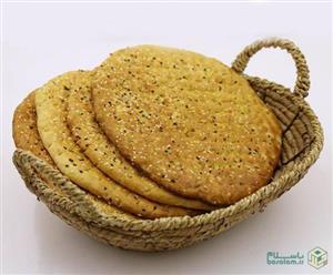 picture نان سنتی شیرمال (مایه‌دار)