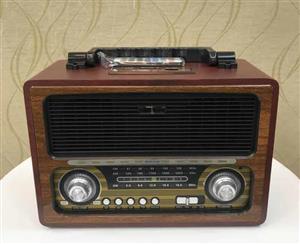 picture رادیو چندکاره وود مدل 1800