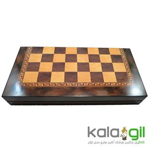 picture صفحه شطرنج چوبی
