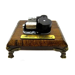picture Il Tempo Felicita Amore Music Box With Romeo and Juliet  Melody